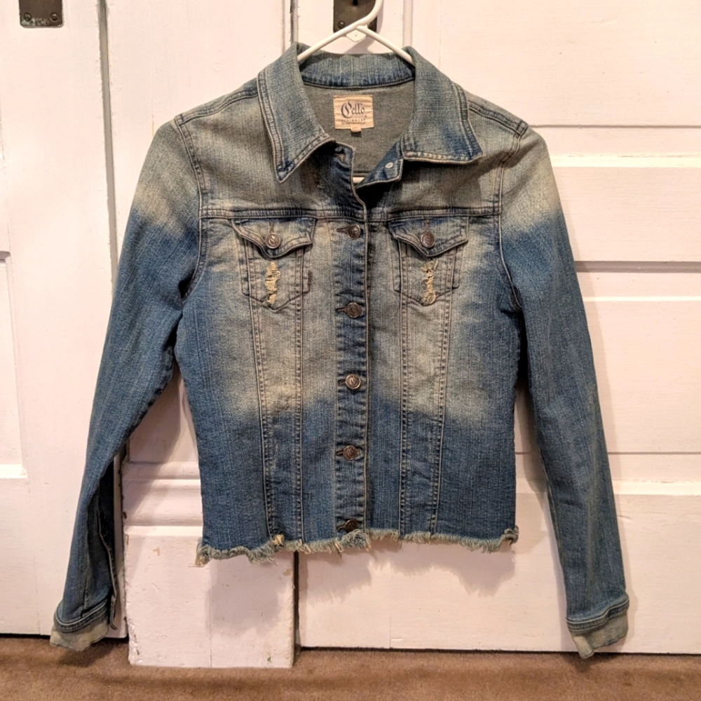 Cello Junior's Denim Jean Jacket Uneven Wash Distressed Raw Hem Body Con…